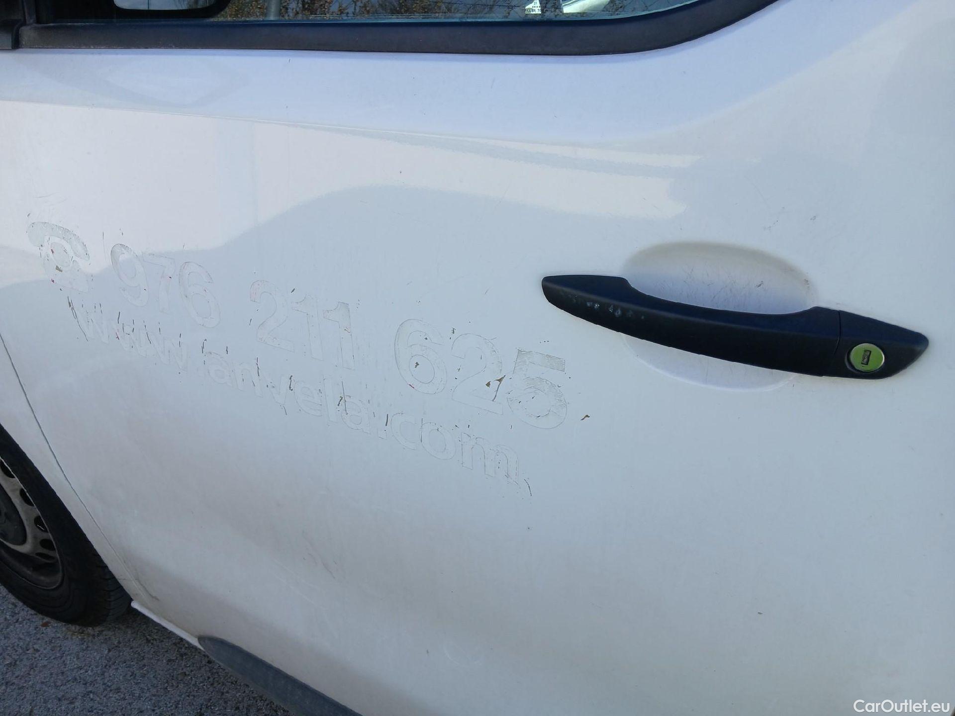  Opel  Vivaro OPEL  / 2019 / 4P / furgón 1.5 Diésel 88kW (120CV) M Std Select #26