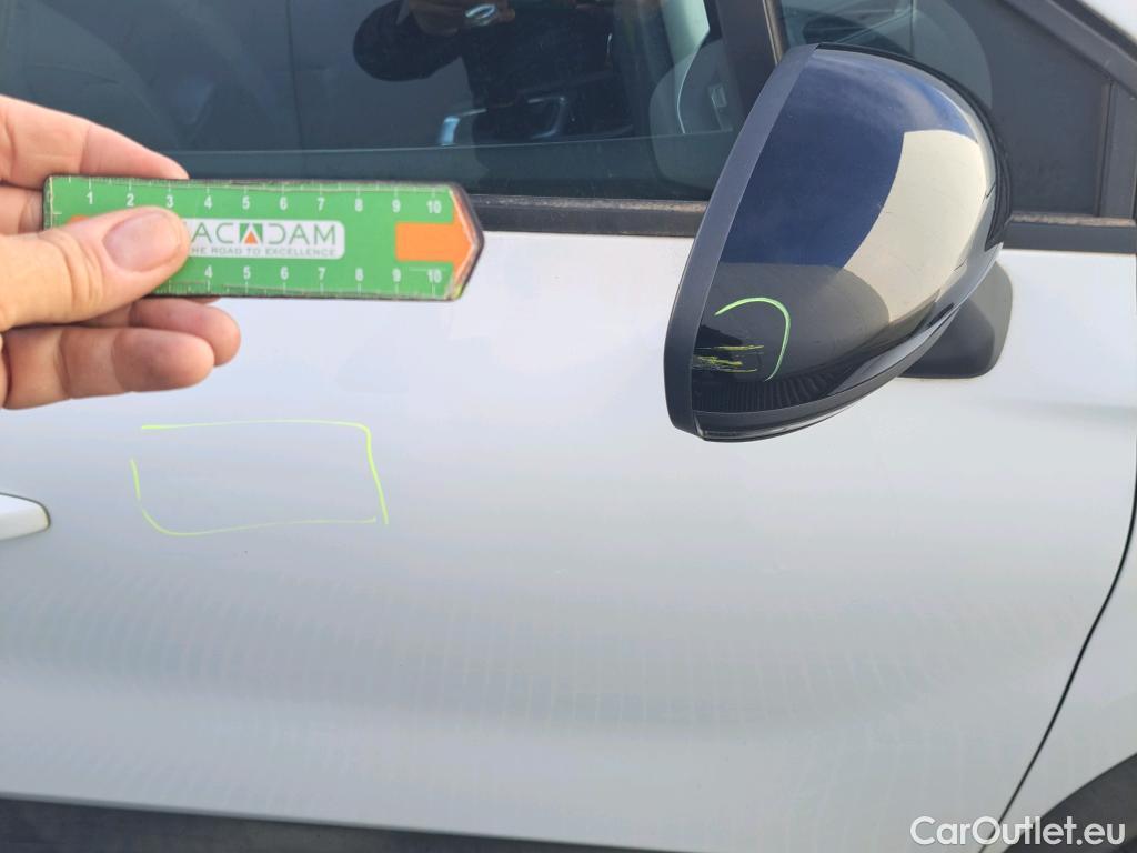  Renault  Captur RENAULT  / 2019 / 5P / todoterreno Intens TCe 90 (AC) #29