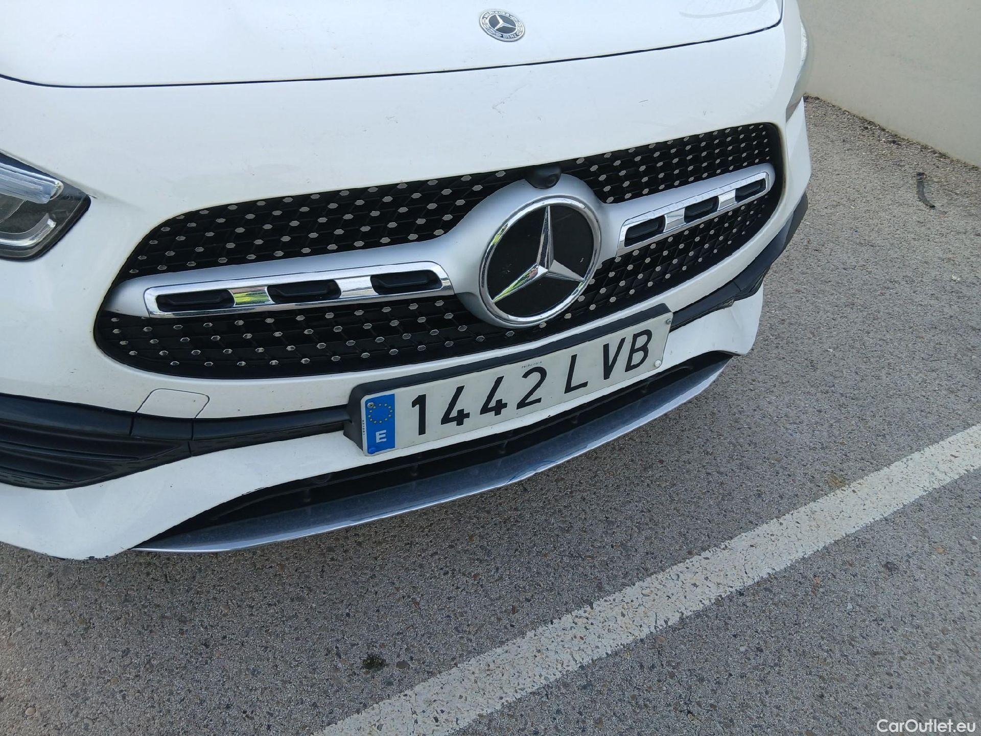  Mercedes  GLA MERCEDES-BENZ  / 2020 / 5P / todoterreno  200 D #14