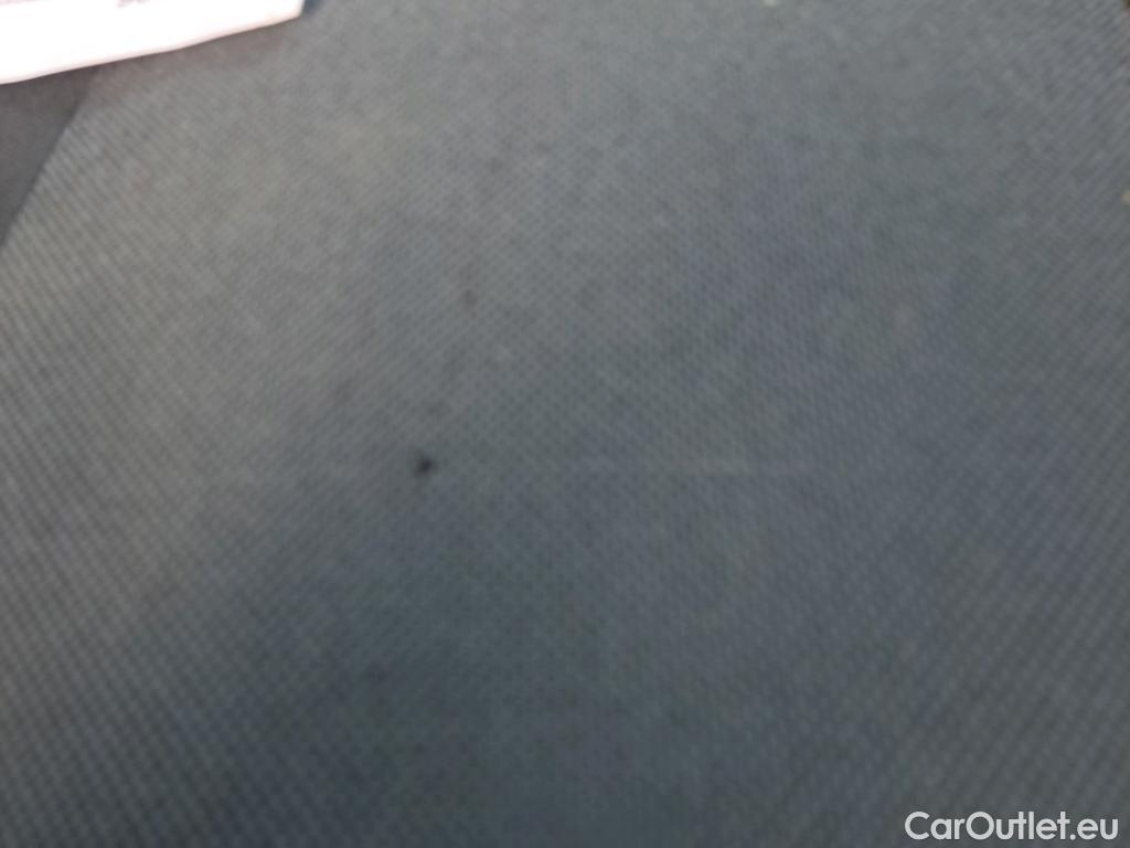  Nissan  NV400 NISSAN  / 2011 / 4P / furgón L2H2 3,5T 2.3dCi 110kW FWD Optima #68