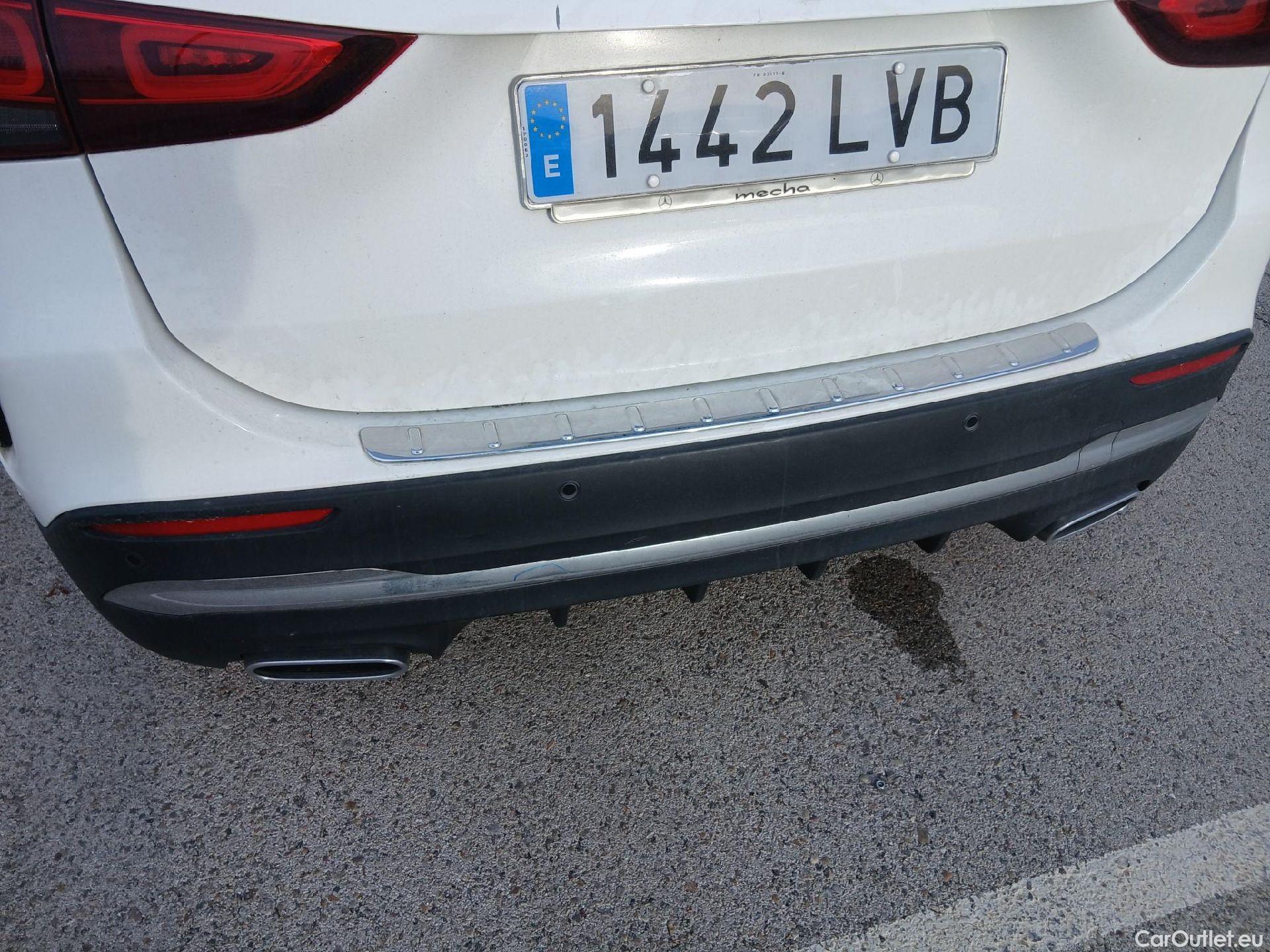  Mercedes  GLA MERCEDES-BENZ  / 2020 / 5P / todoterreno  200 D #26