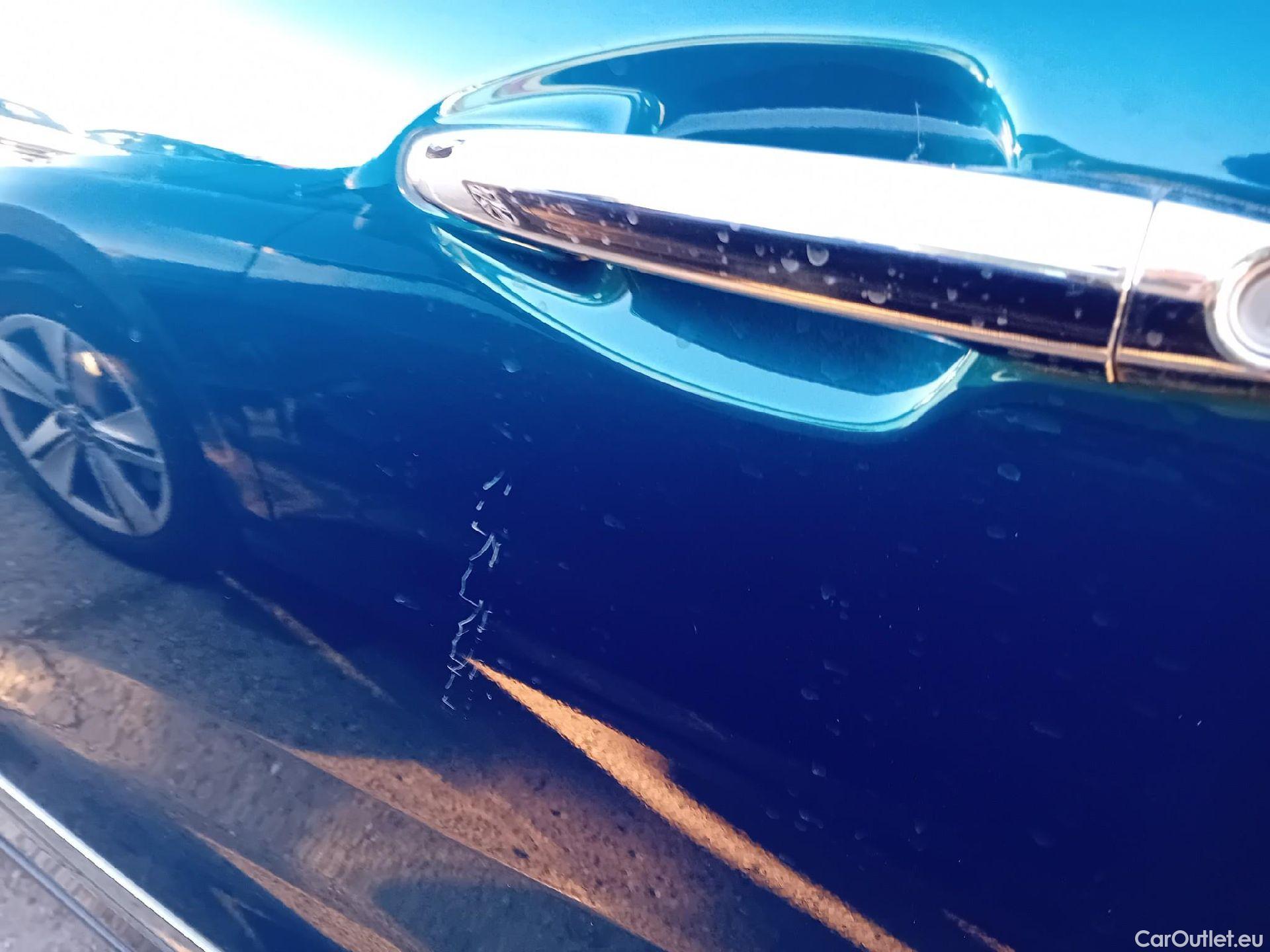  KIA  Niro KIA  / 2019 / 5P / crossover 1.6 GDi PHEV 104kW (141CV) Drive #13