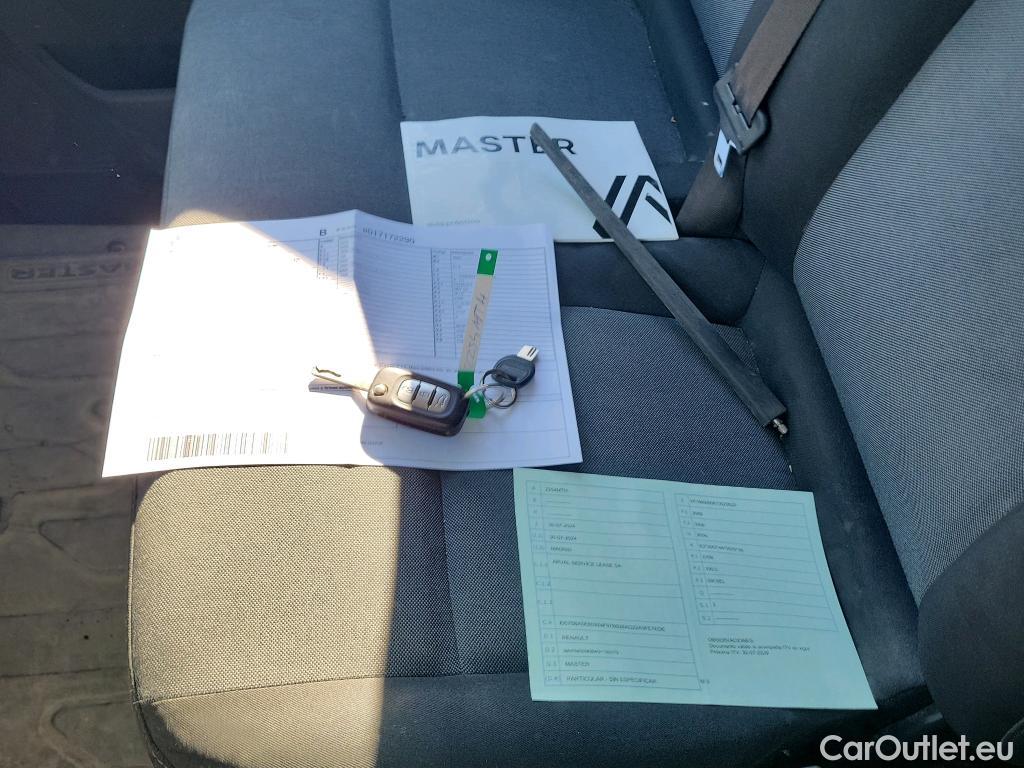  Renault  Master RENAULT  / 2019 / 4P / furgón Furgón T L2H2 3500 Bl dCi 99kW (135CV) #5