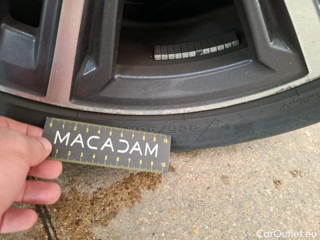  Bmw  Serie 1 Série 1 Berline 118 i Lounge 1.5 135CV BVA7 E6d #44