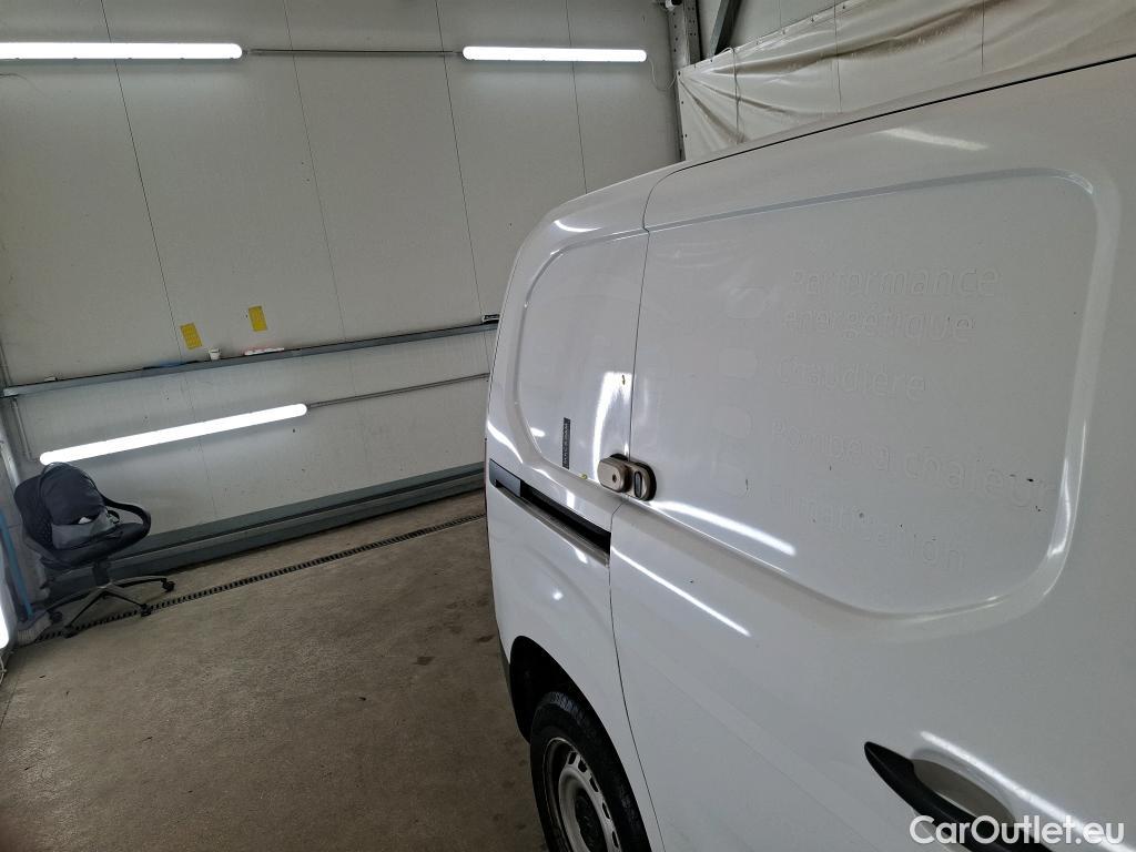  Citroen  Berlingo  Fourgon Club M 650 1.5 BlueHDi 75CV BVM5 E6dT #22