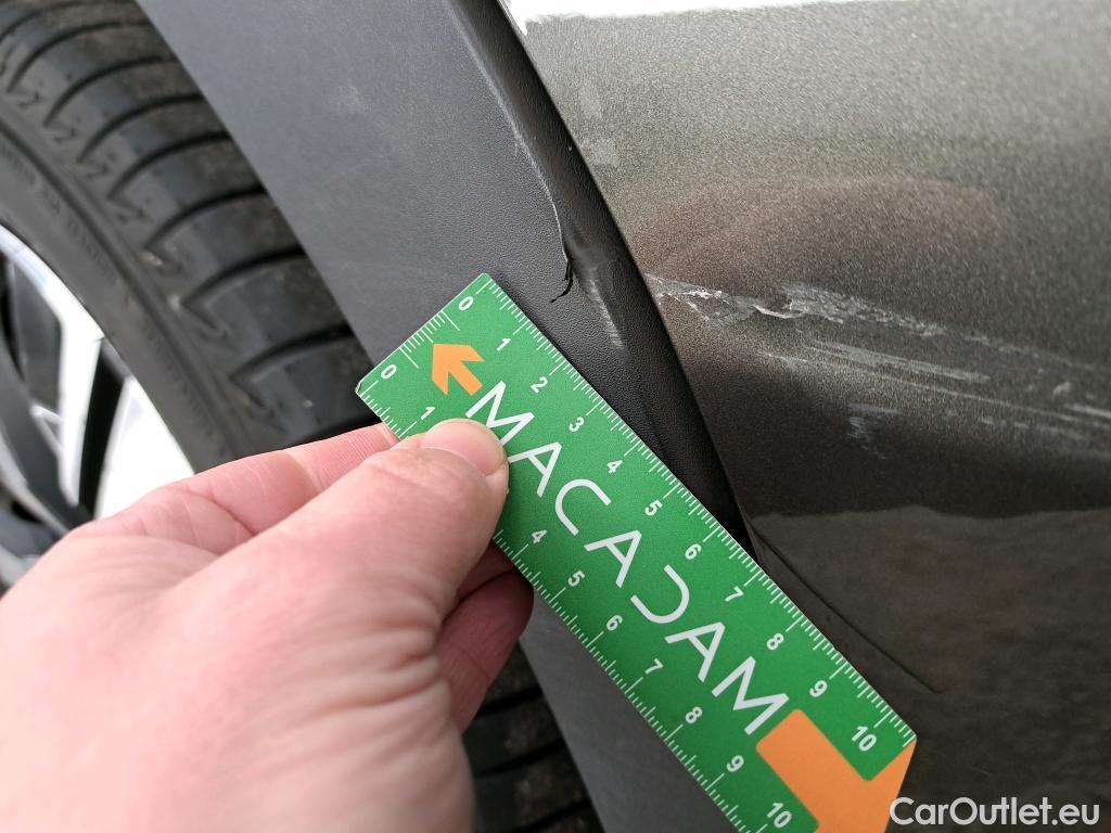  Peugeot  3008  GT Line 1.5 HDi 130CV BVA8 E6dT #19