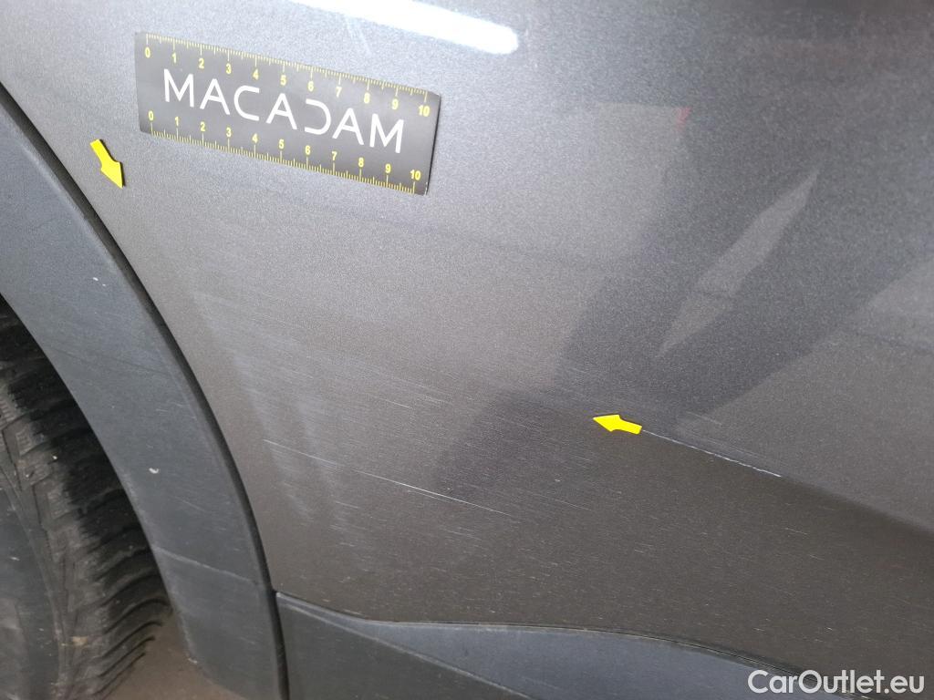  Opel   Grandland X Grandland X Elegance Business 1.2 Turbo 130CV BVA8 E6d #2