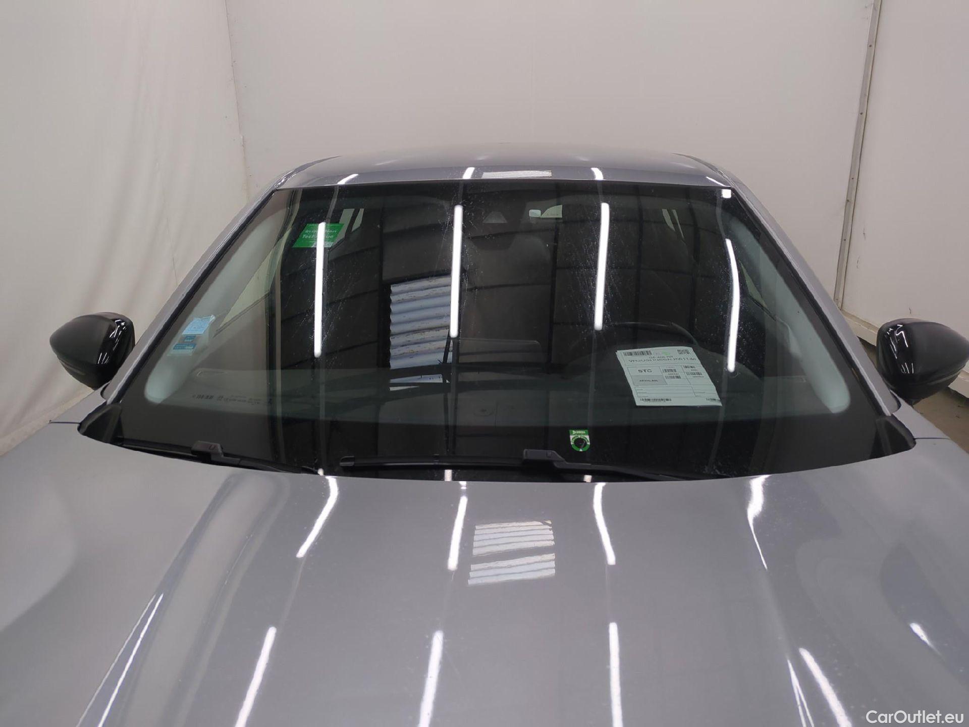  Peugeot  2008  Active Pack 1.2 PureTech 130CV BVA8 E6d #31