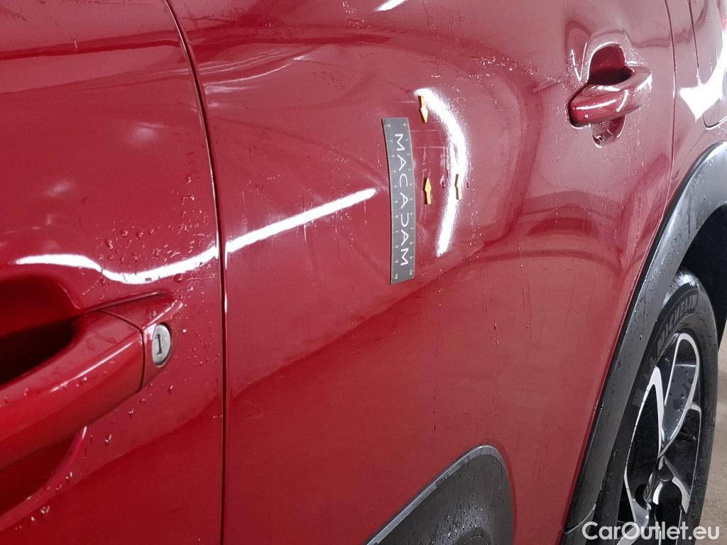  Citroen  C3  Shine 1.2 PureTech 110CV BVM6 E6d #13