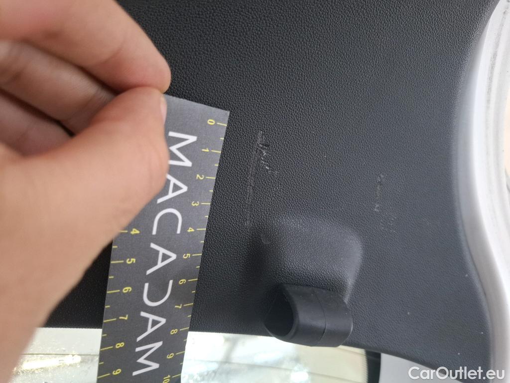  Citroen  C3  Société Feel 1.2 PureTech 80CV BVM5 E6d #8