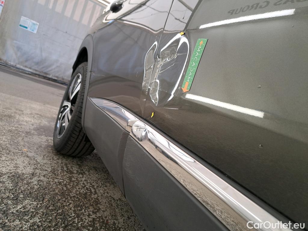  Peugeot  3008  GT Line 1.5 HDi 130CV BVA8 E6dT #8