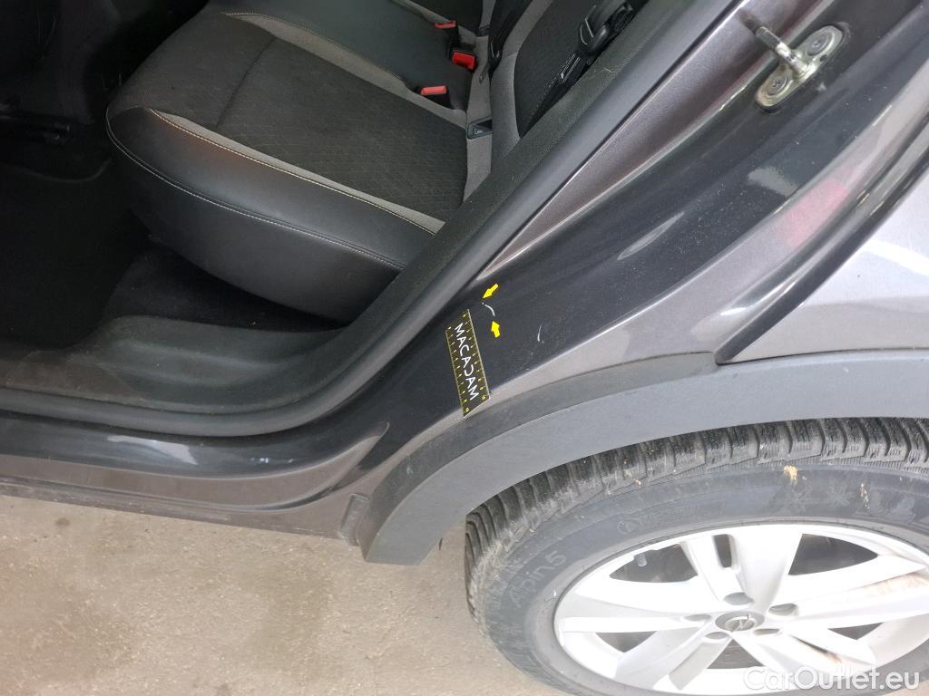  Opel   Grandland X Grandland X Elegance Business 1.2 Turbo 130CV BVA8 E6d #20