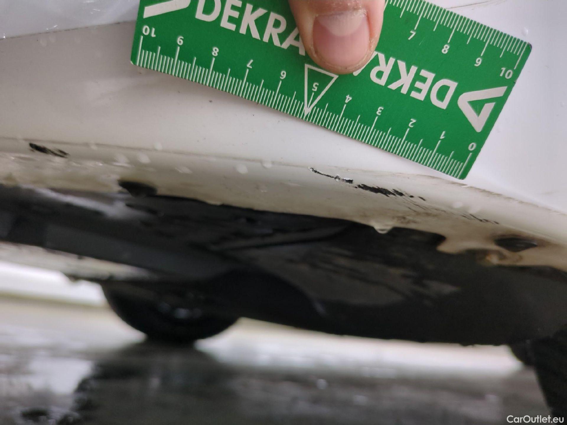  Peugeot  208  Premium 1.5 HDi 100CV BVM6 E6d #35