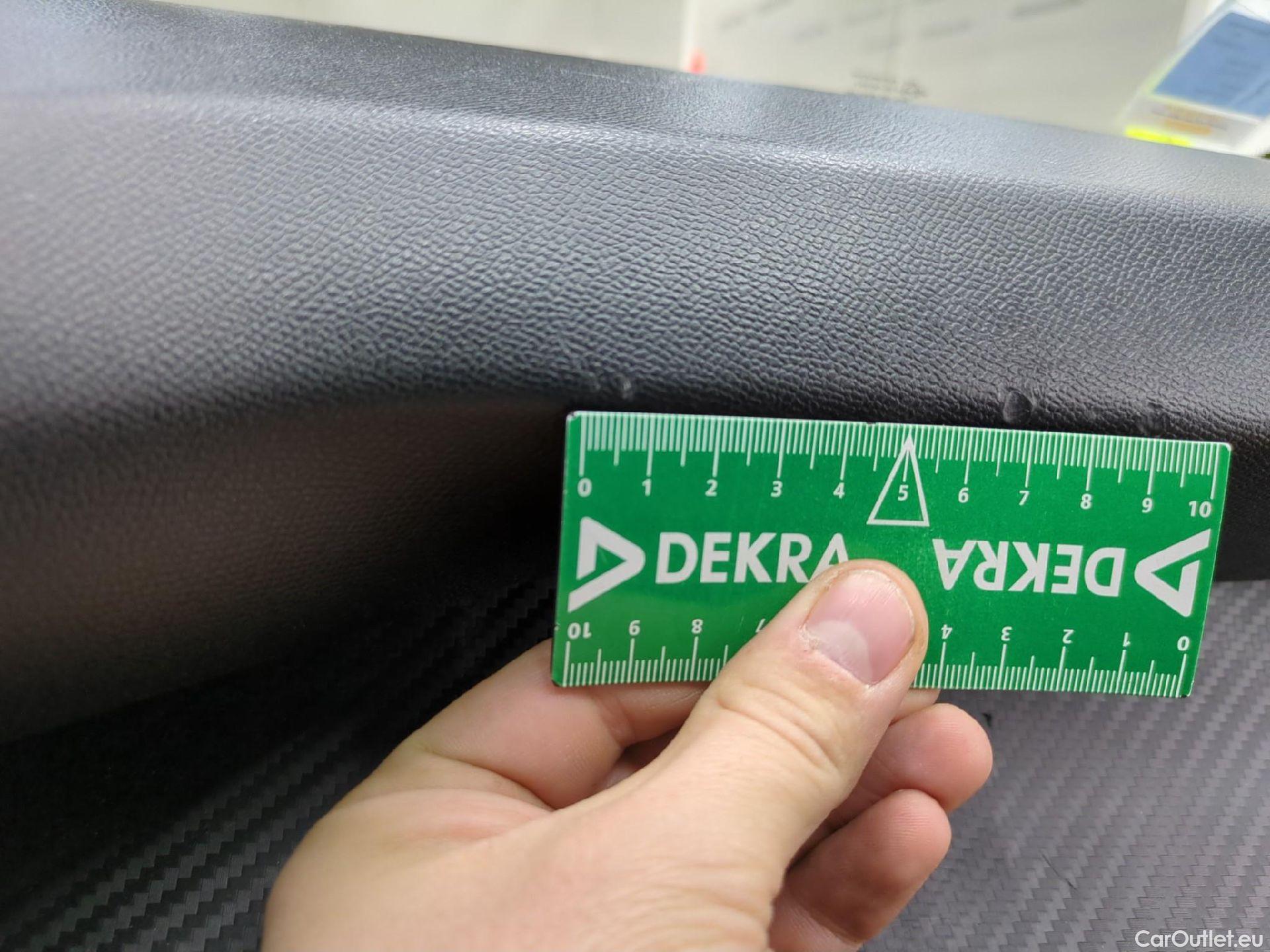  Peugeot  208  Premium 1.5 HDi 100CV BVM6 E6d #10