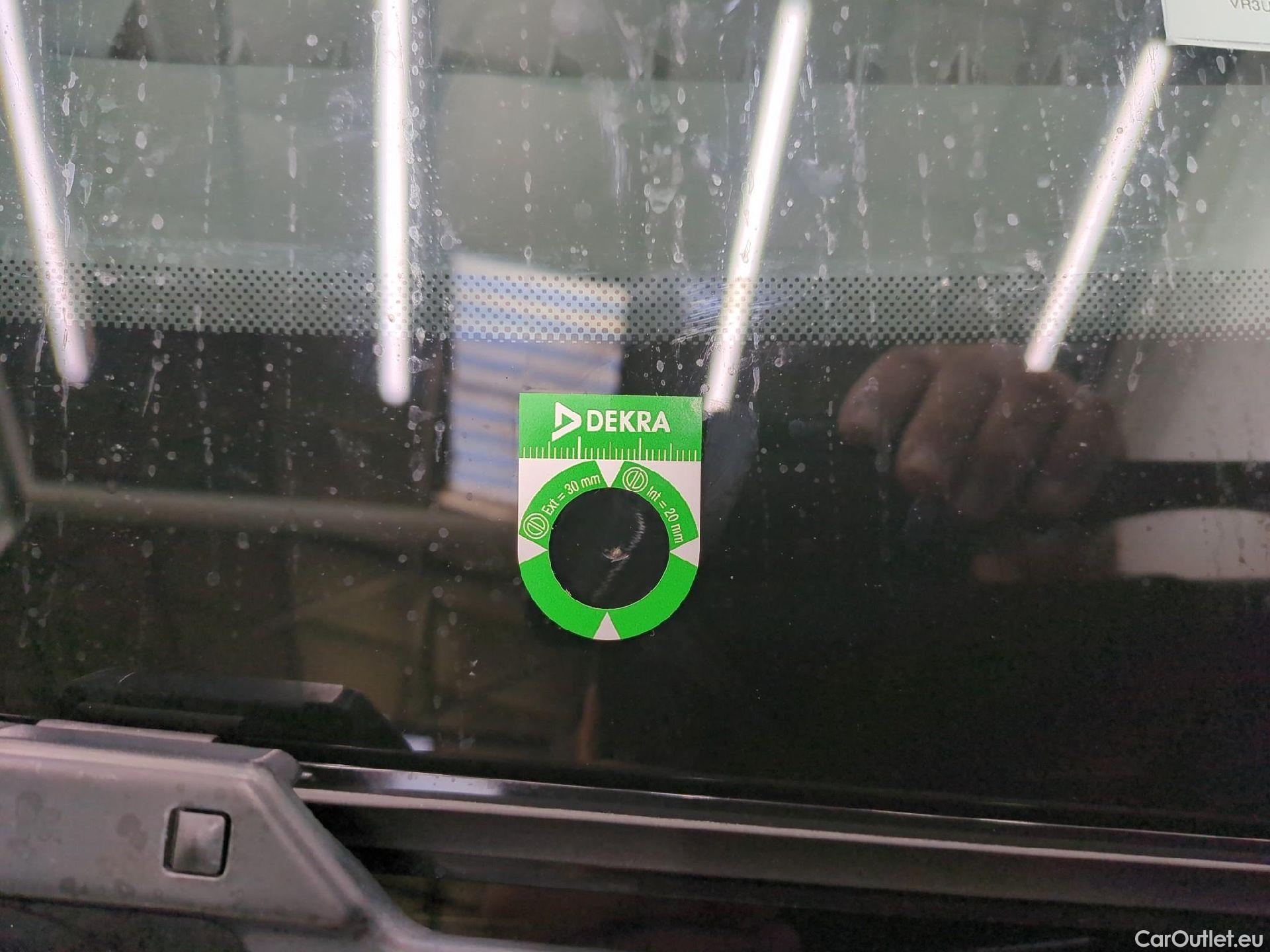  Peugeot  2008  Active Pack 1.2 PureTech 130CV BVA8 E6d #32