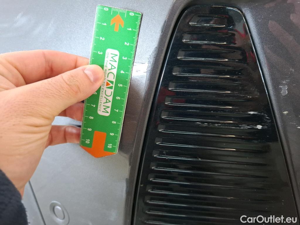  Peugeot  3008 PEUGEOT  / 2020 / 5P / SUV 1.6 HYBRID 225 E-EAT8 Allure #29