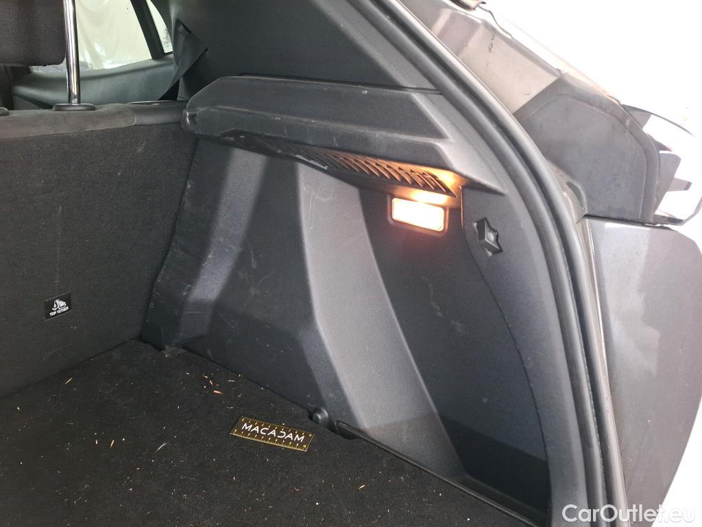  Peugeot  2008  GT 1.2 PureTech 155CV BVA8 E6d #24