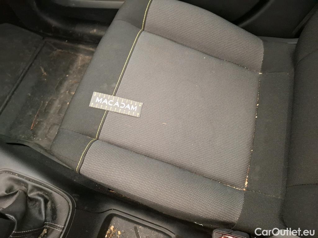  Citroen  C3  Société Feel 1.2 PureTech 80CV BVM5 E6d #12