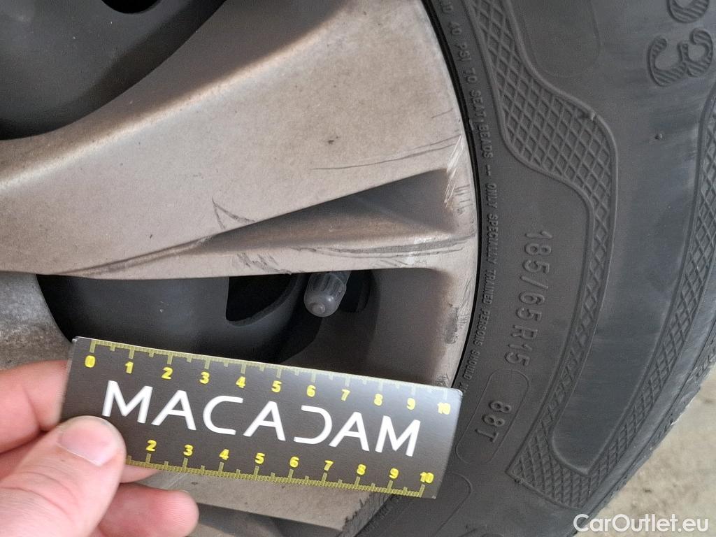  Peugeot  208  Affaire Premium Pack 1.5 HDi 100CV BVM5 E6dT #16