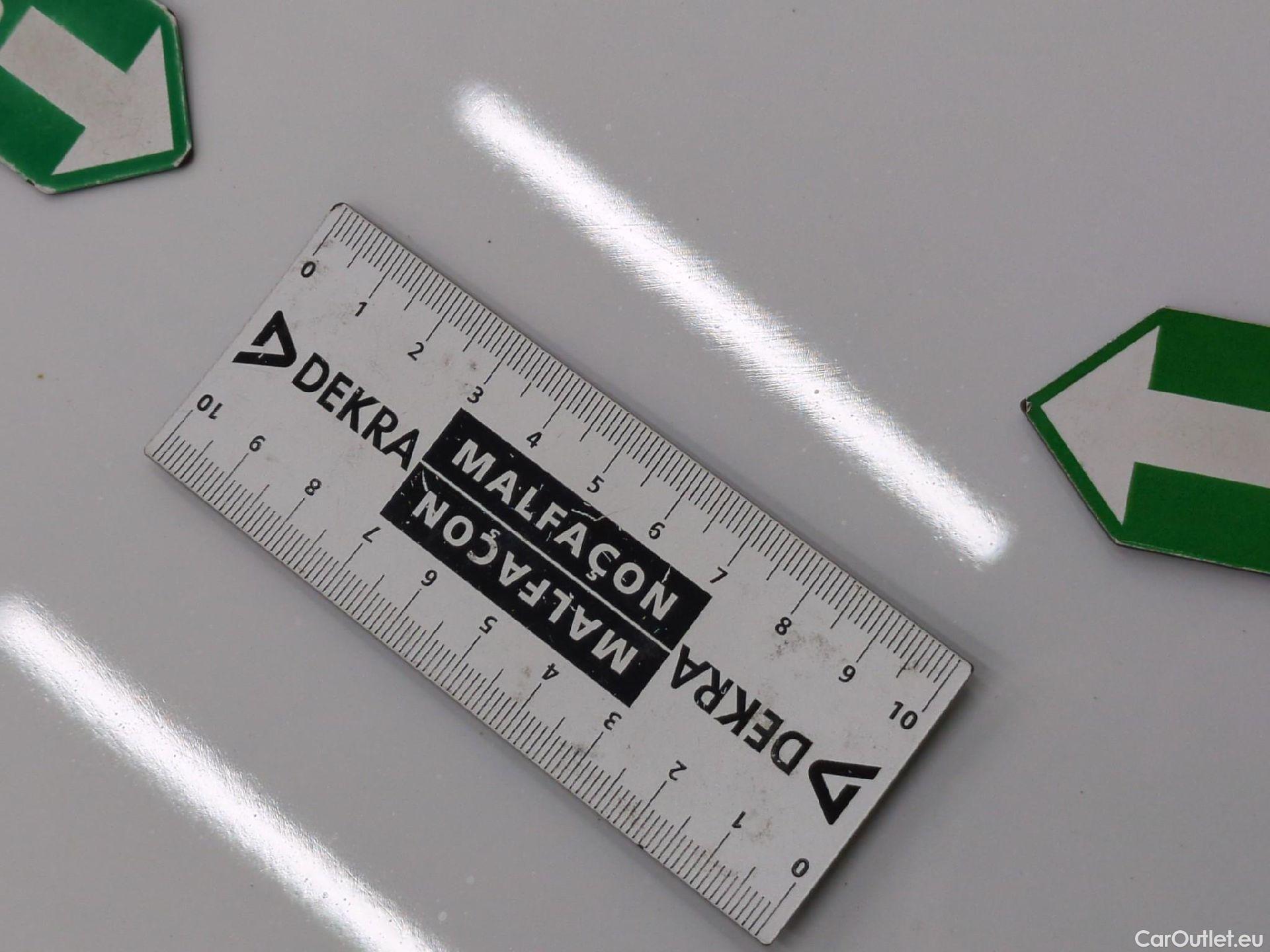  Peugeot  208  Premium 1.5 HDi 100CV BVM6 E6d #32