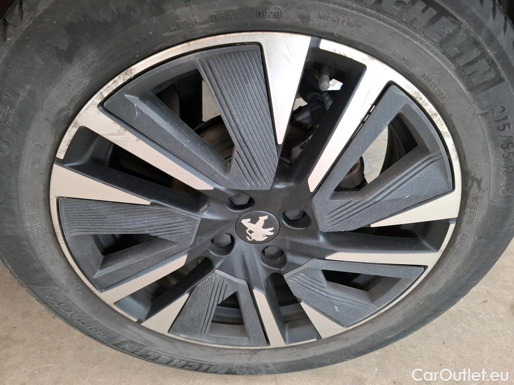  Peugeot  2008  GT 1.2 PureTech 155CV BVA8 E6d #17