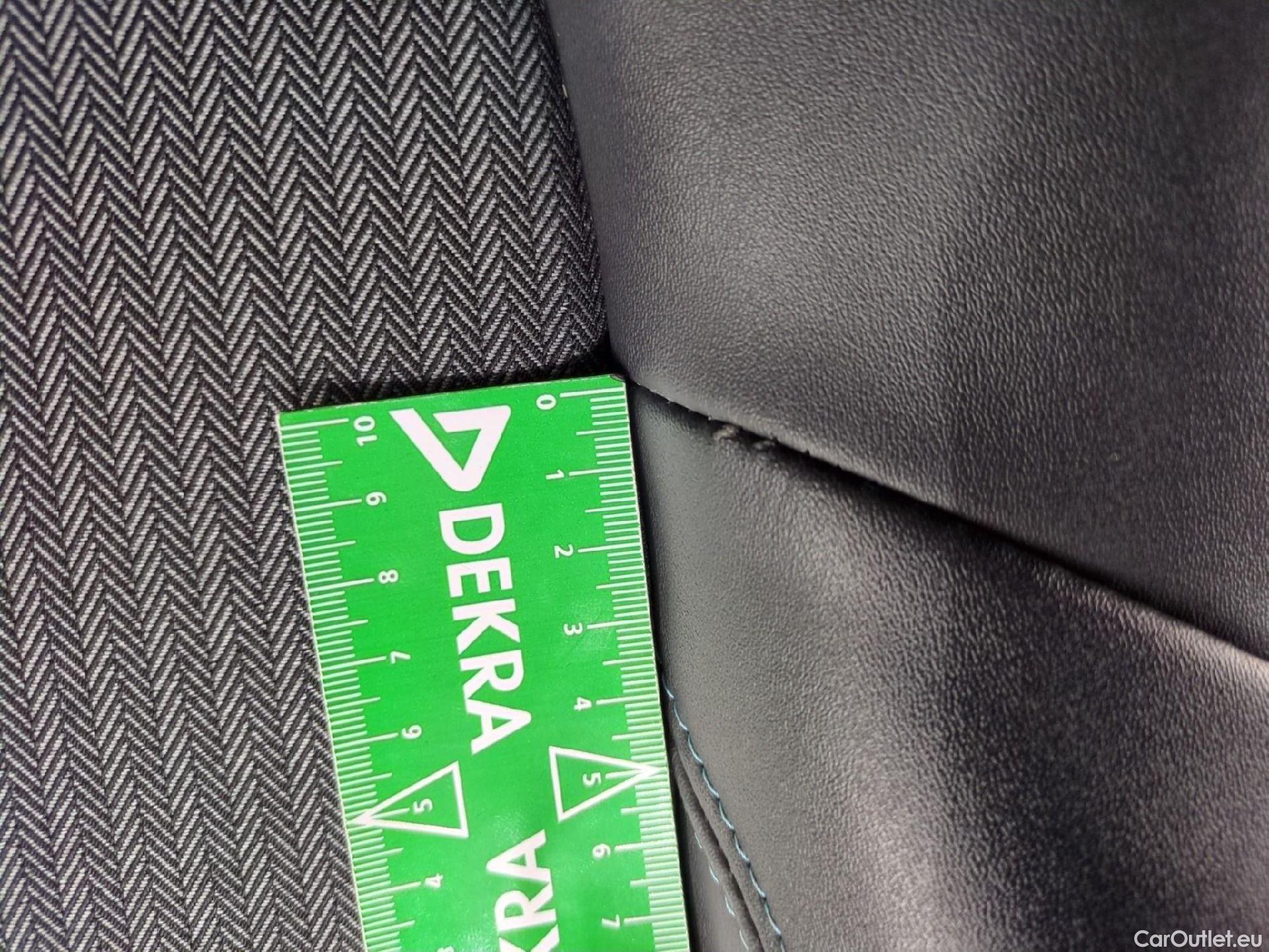  Peugeot  3008  Allure 1.2 PureTech 130CV BVA8 E6d #1