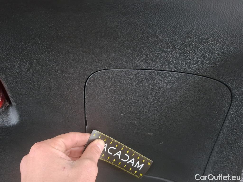  Opel   Grandland X Grandland X Elegance Business 1.2 Turbo 130CV BVA8 E6d #18