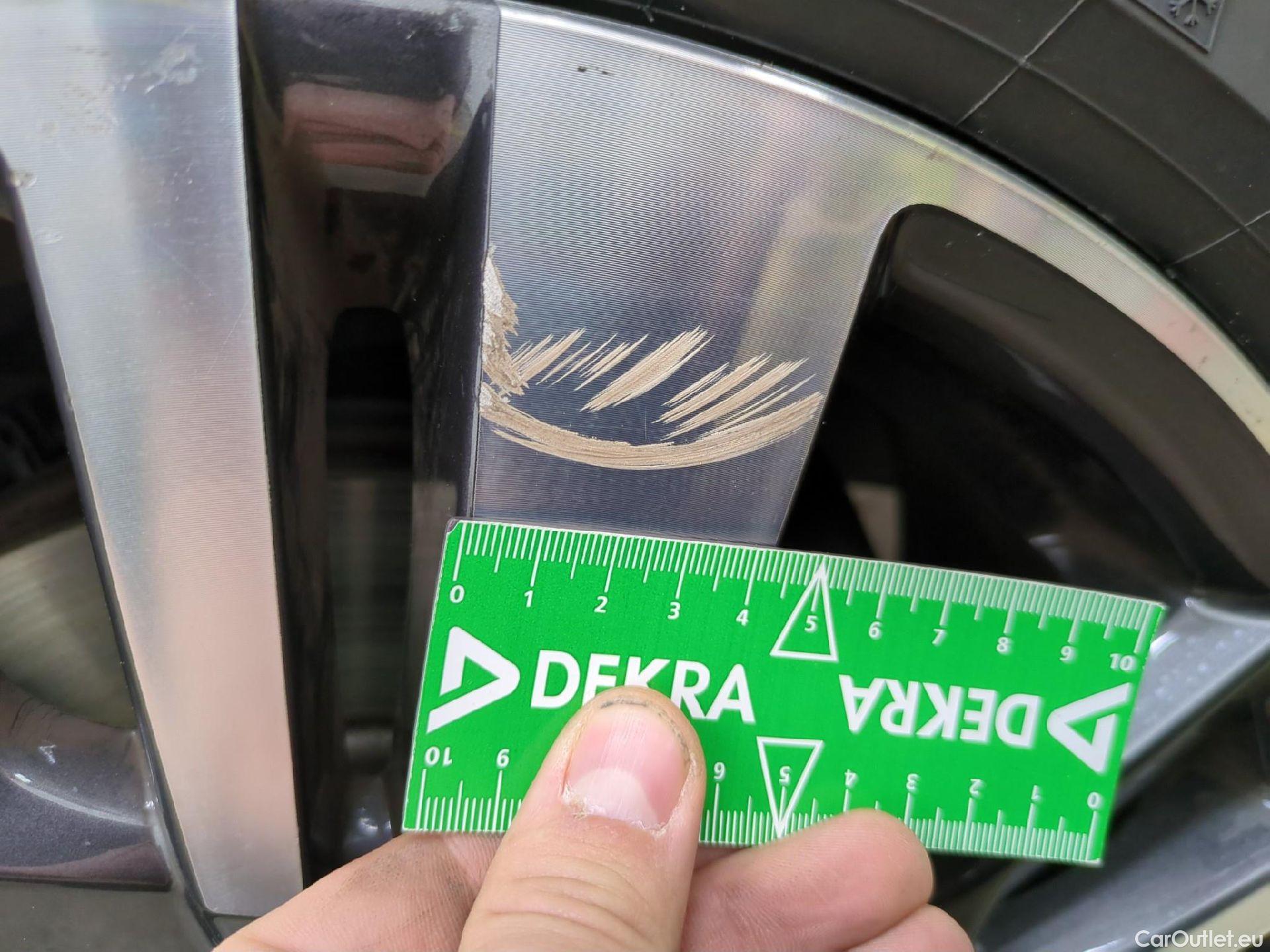  Peugeot  3008  Allure 1.2 PureTech 130CV BVA8 E6d #10