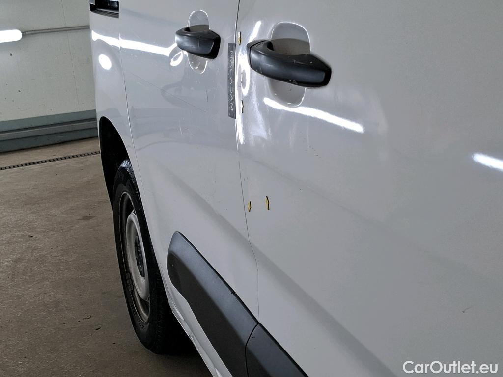  Citroen  Berlingo  Fourgon Club M 650 1.5 BlueHDi 75CV BVM5 E6dT #40