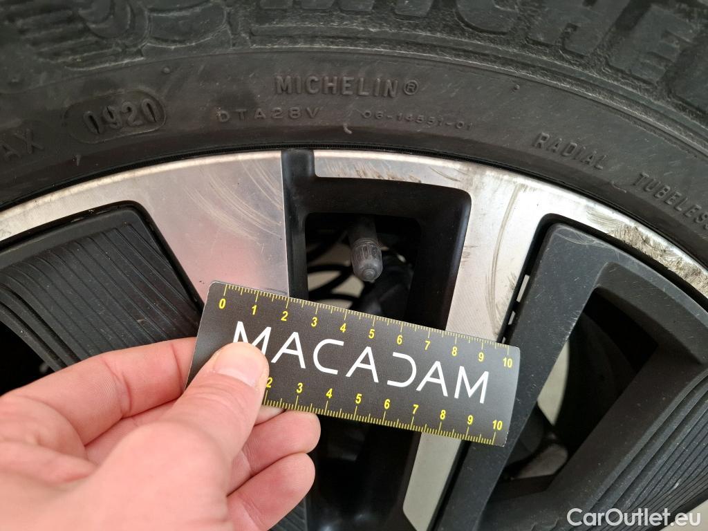  Peugeot  2008  GT 1.2 PureTech 155CV BVA8 E6d #20