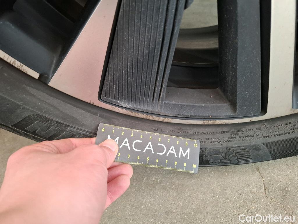  Peugeot  2008  GT 1.2 PureTech 155CV BVA8 E6d #23