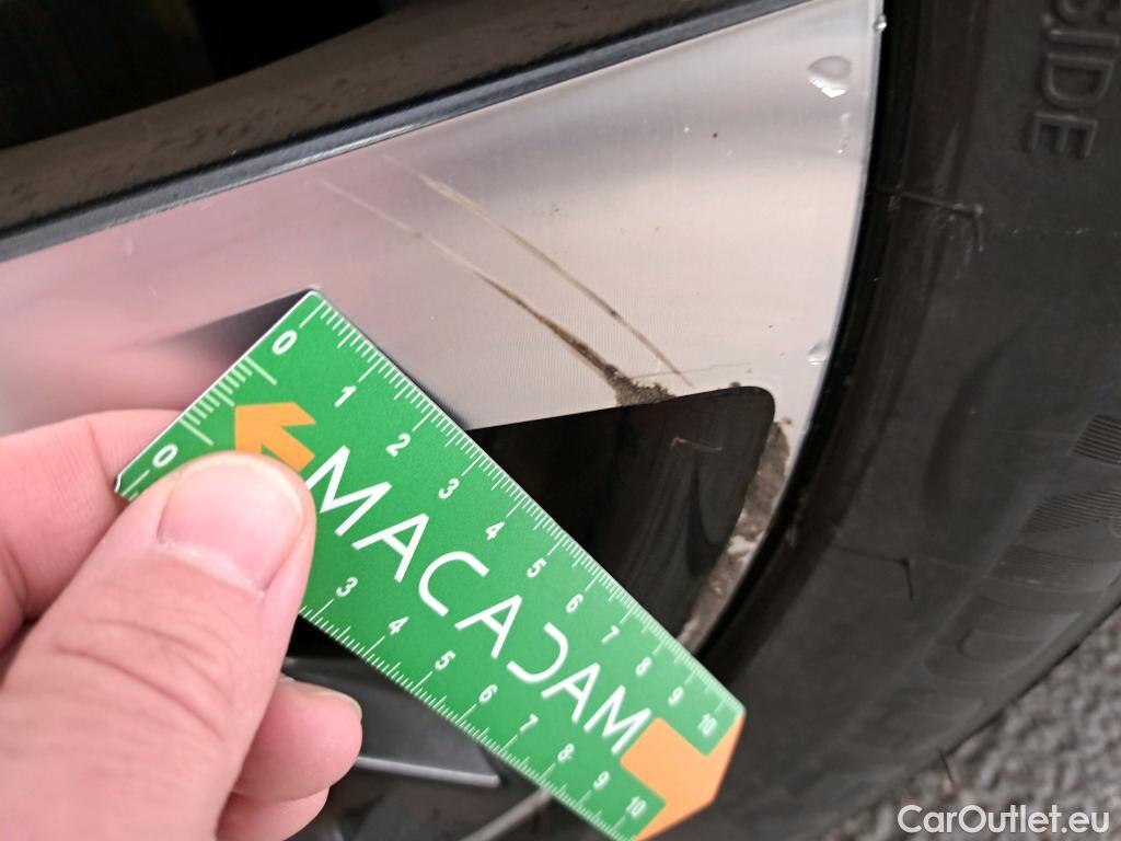  Peugeot  3008  GT Line 1.5 HDi 130CV BVA8 E6dT #28