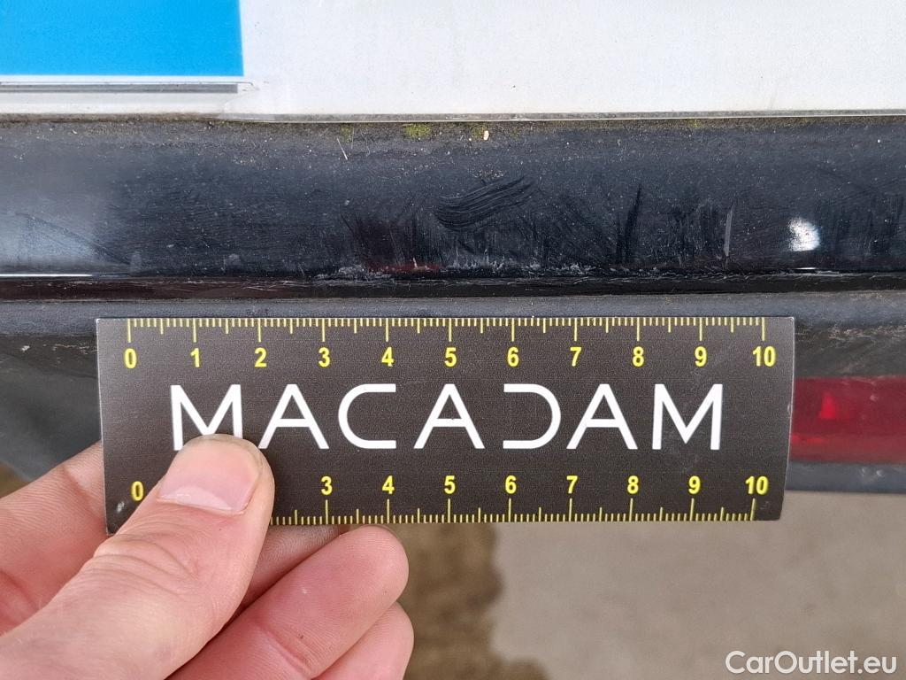  Peugeot  208  Allure Business 1.2 PureTech 100CV BVM6 E6d #28