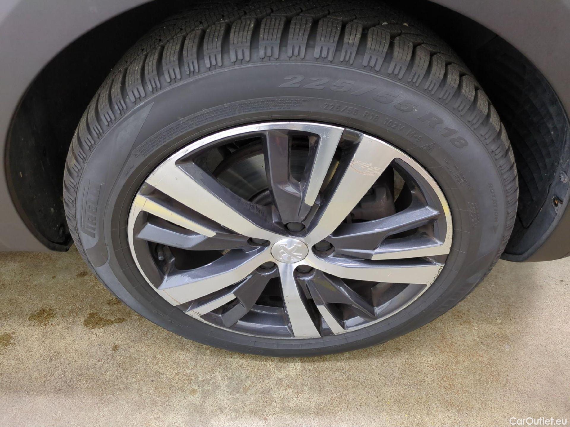  Peugeot  3008  Allure 1.2 PureTech 130CV BVA8 E6d #7