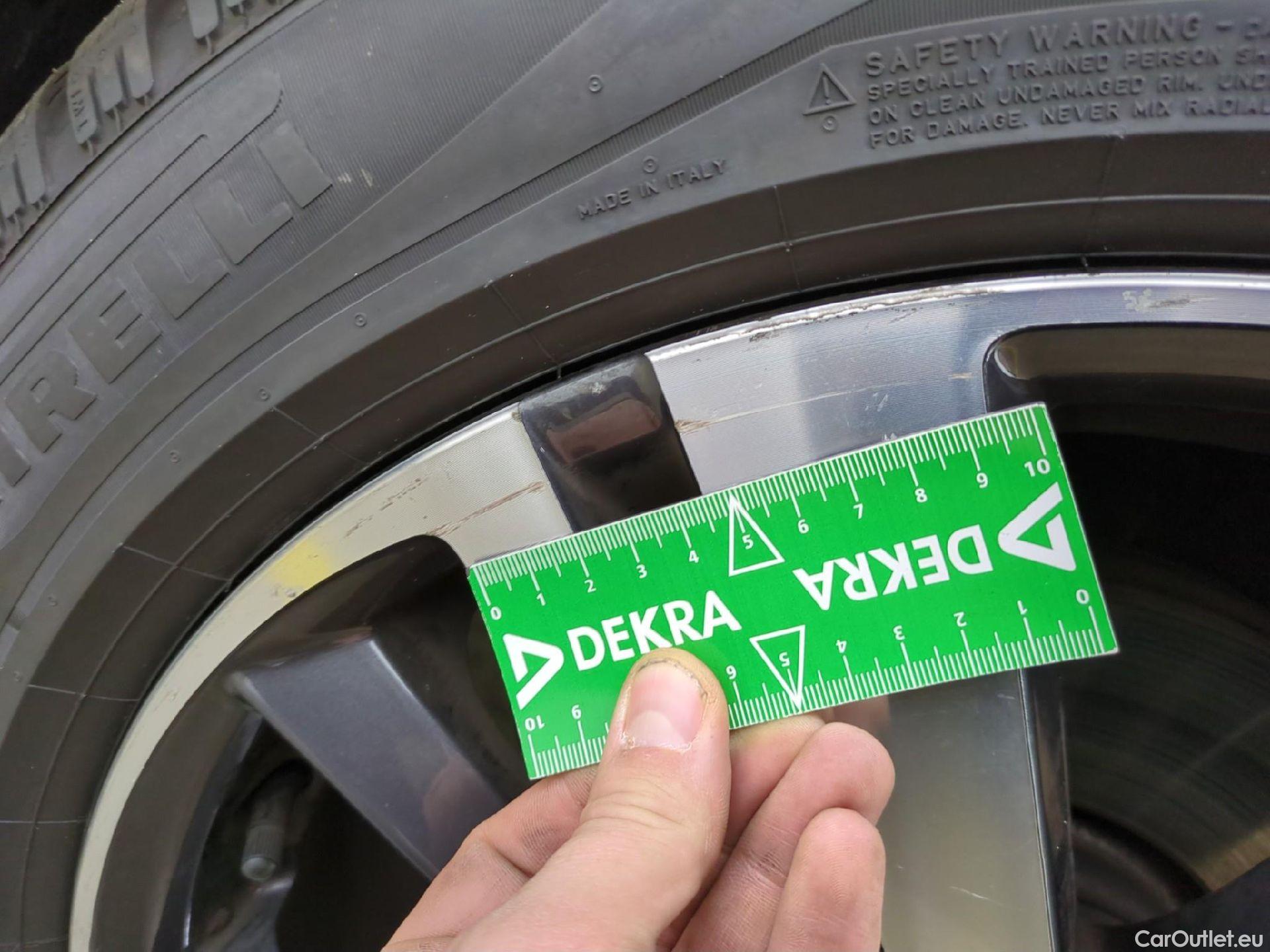  Peugeot  3008  Allure 1.2 PureTech 130CV BVA8 E6d #11