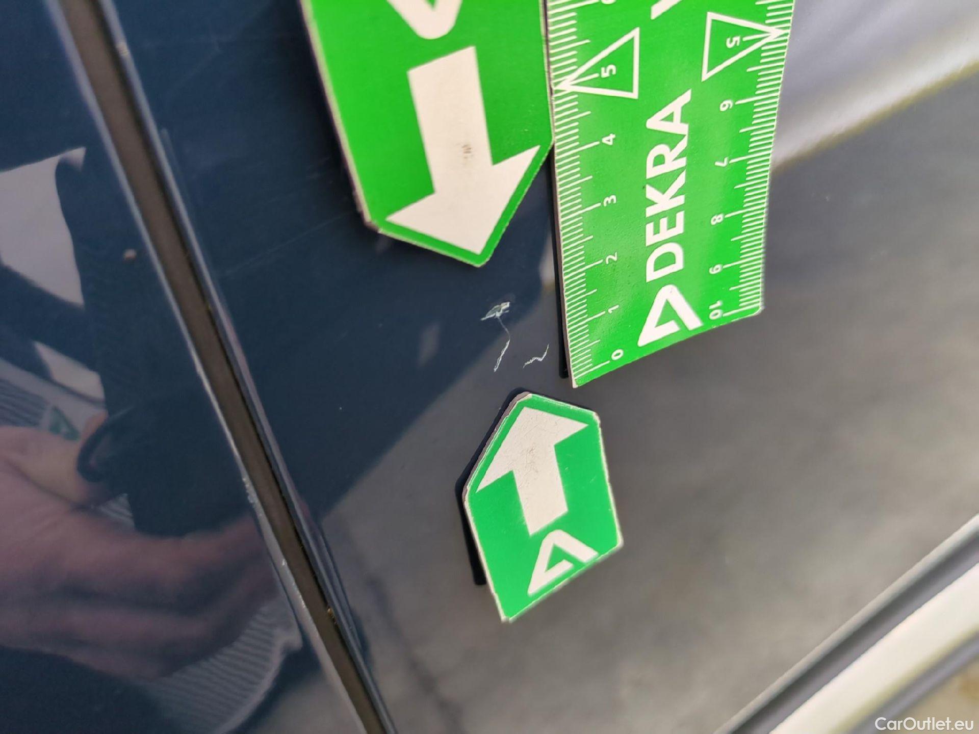  Peugeot  3008  Allure 1.2 PureTech 130CV BVA8 E6d #42