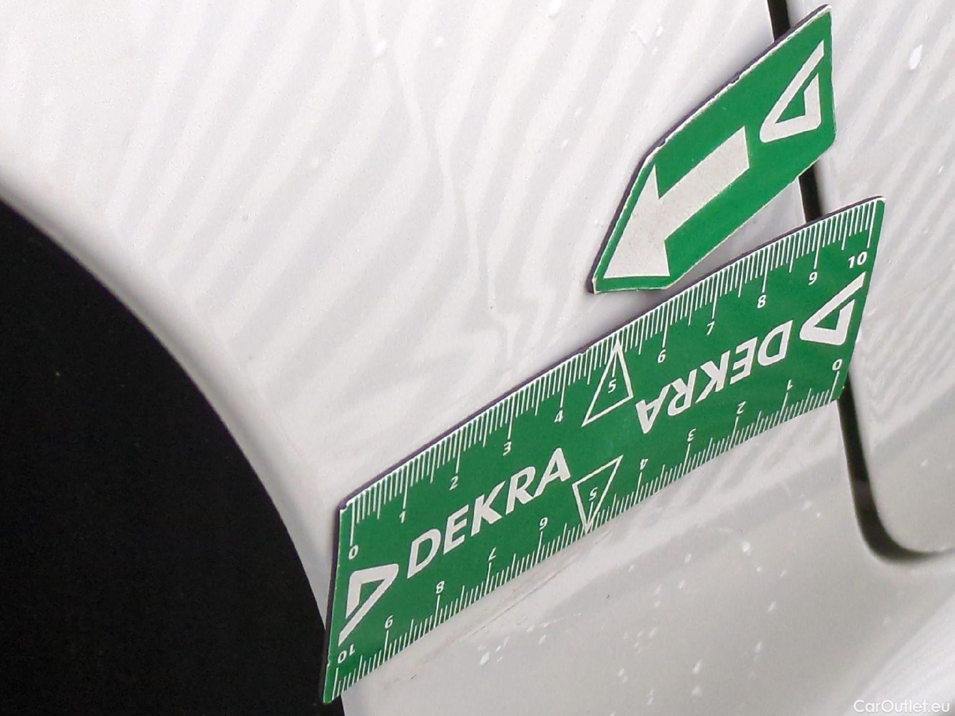  Peugeot  208  Premium 1.5 HDi 100CV BVM6 E6d #22