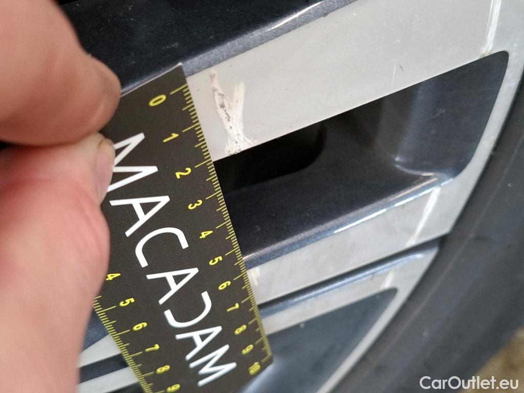  Peugeot  208  Allure Business 1.2 PureTech 100CV BVM6 E6d #34