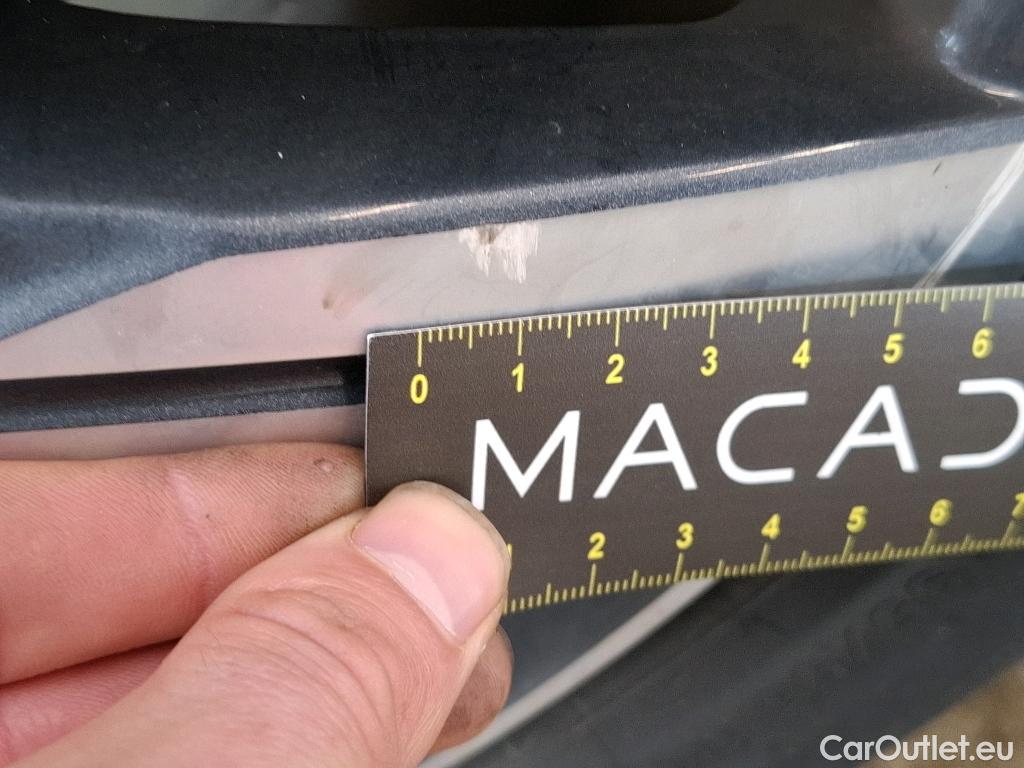  Peugeot  208  Allure Business 1.2 PureTech 100CV BVM6 E6d #37