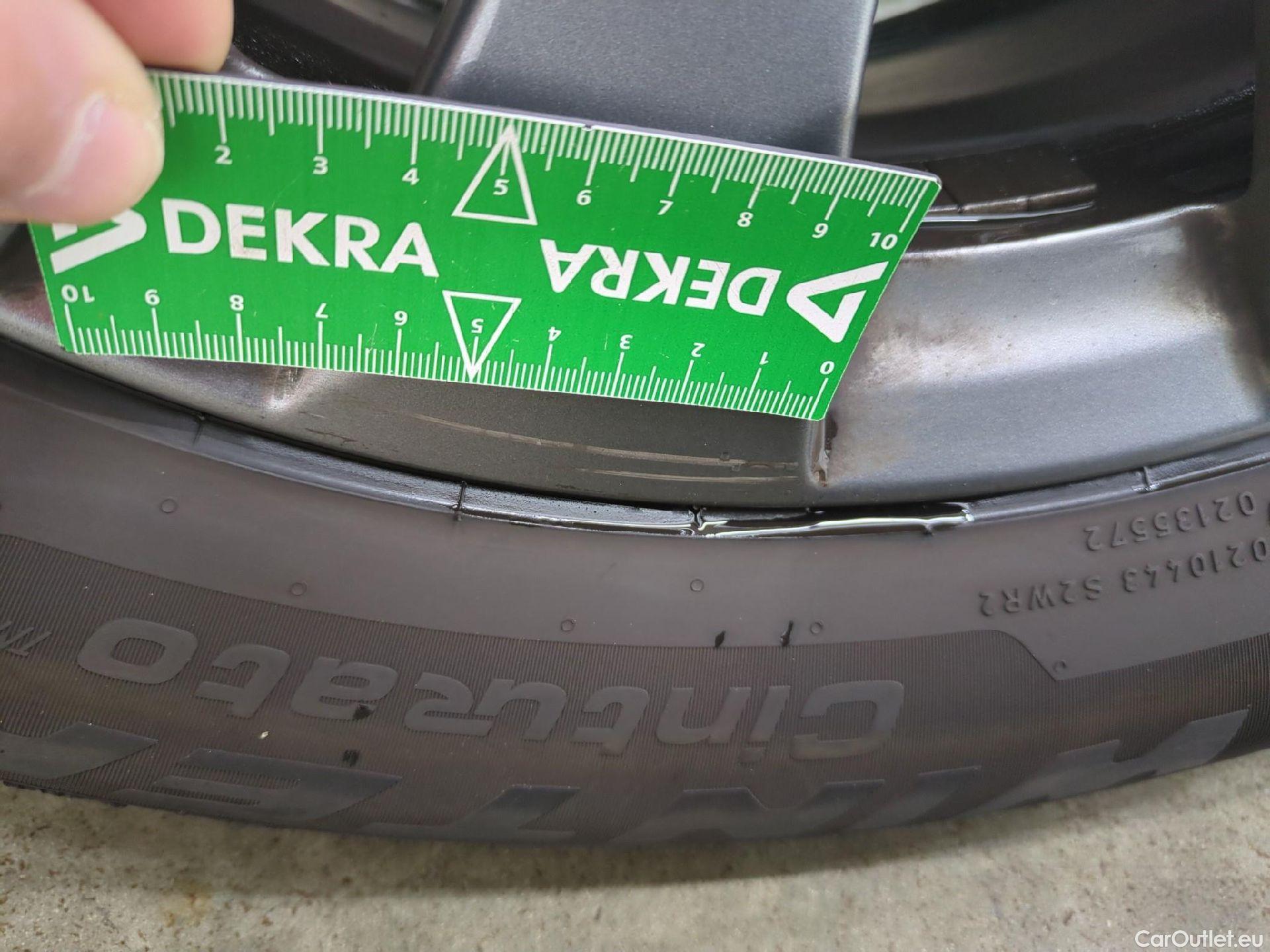  Peugeot  2008  Active Pack 1.2 PureTech 130CV BVA8 E6d #3