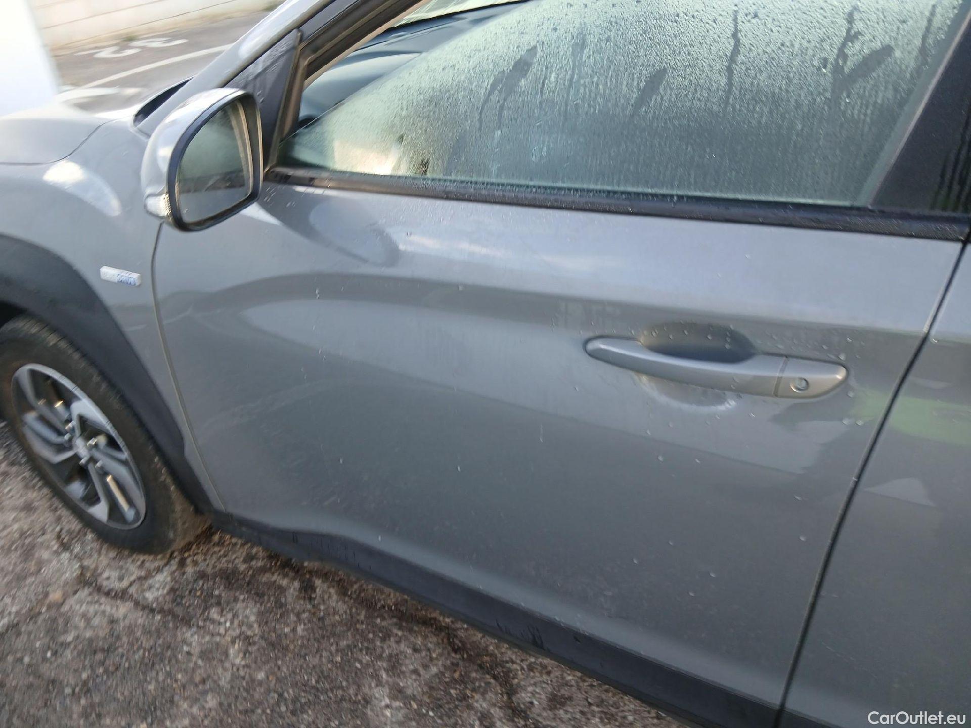  Hyundai  Konna HYUNDAI Kona / 2017 / 5P / todoterreno 1.6 GDI HEV Klass DCT #11