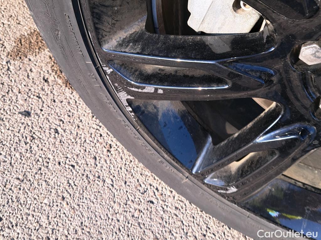  Land Rover  Range Rover LAND ROVER  Velar / 2017 / 5P / todoterreno 2.0 D240 177kW R-Dynamic S 4WD Auto #10