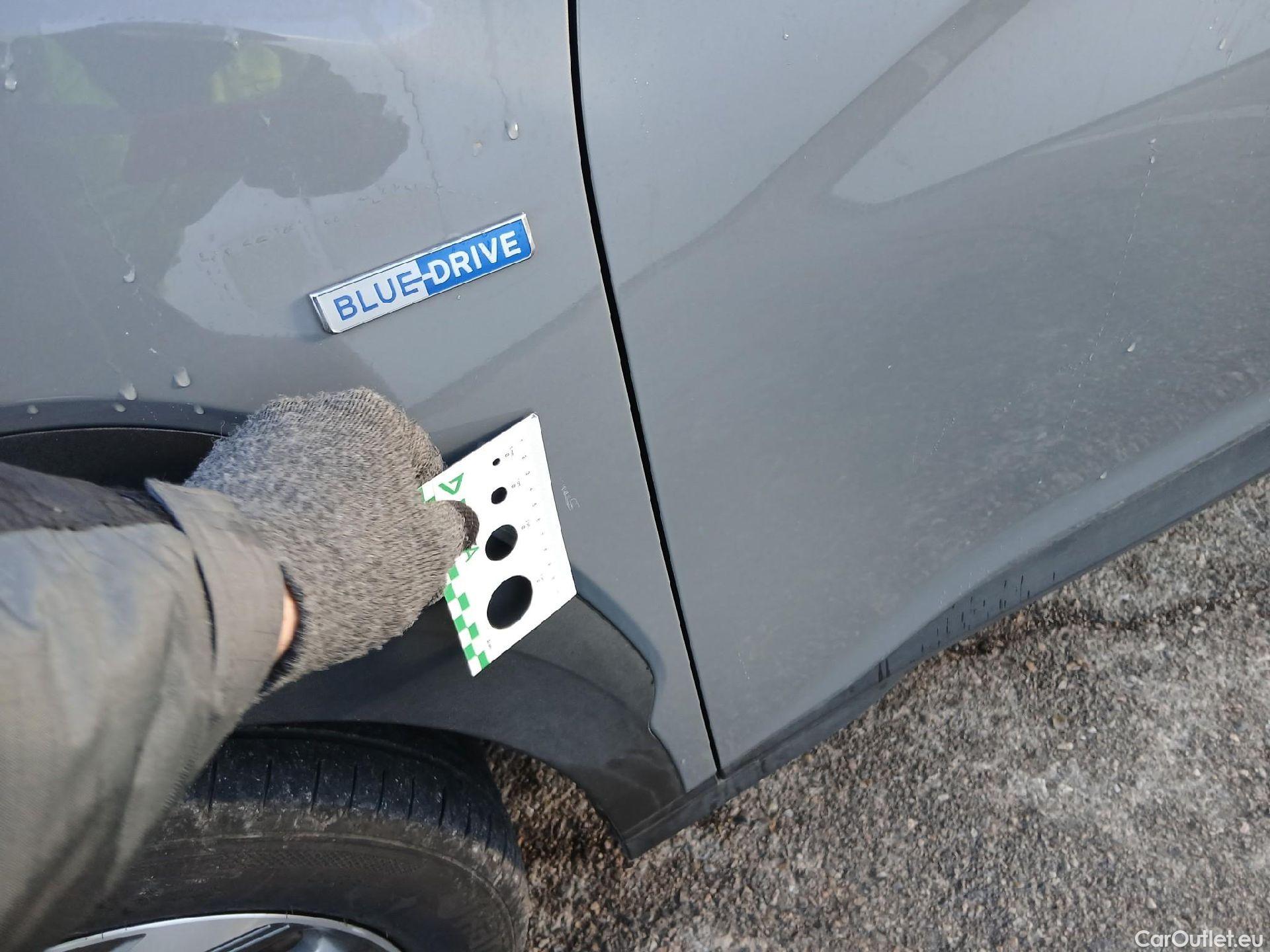  Hyundai  Konna HYUNDAI Kona / 2017 / 5P / todoterreno 1.6 GDI HEV Klass DCT #9