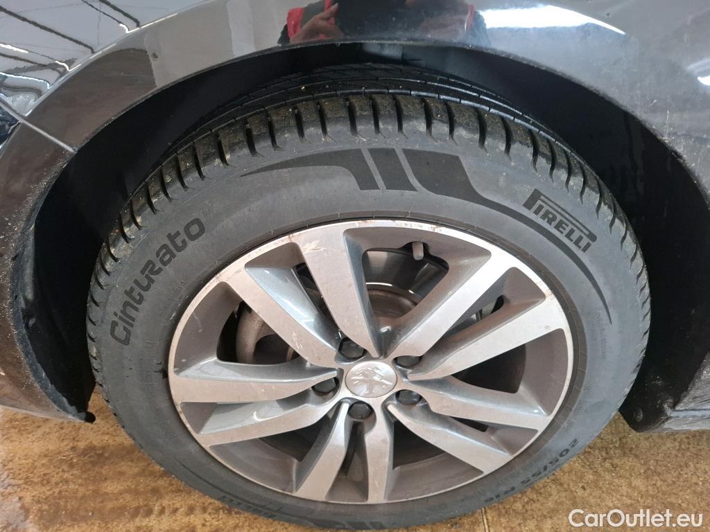  Peugeot  308  Allure Business 1.2 PureTech 130CV BVA8 E6d #59