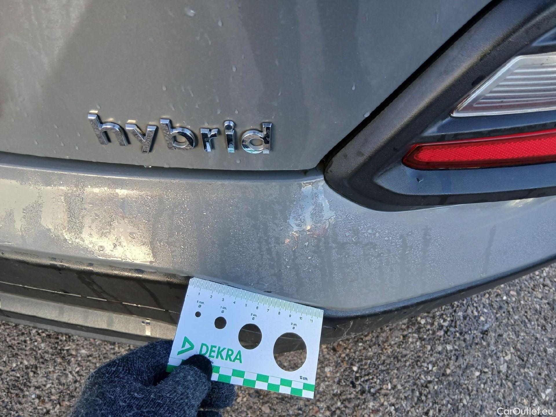  Hyundai  Konna HYUNDAI Kona / 2017 / 5P / todoterreno 1.6 GDI HEV Klass DCT #16