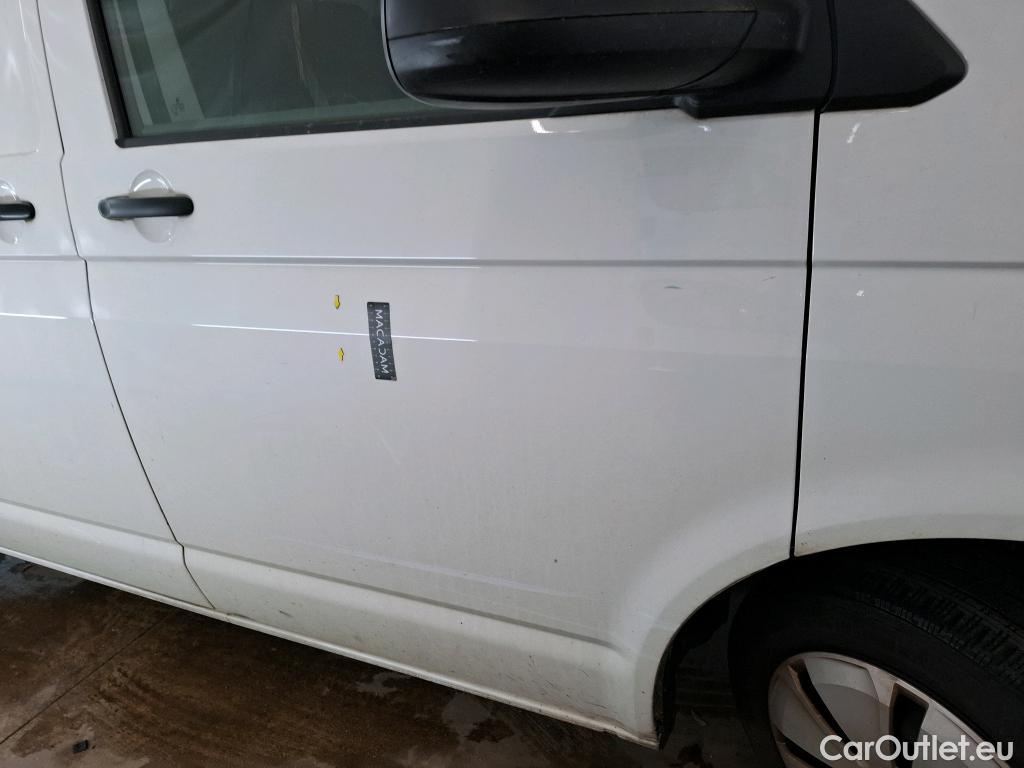  Volkswagen  Transporter VOLKSWAGEN  / 2019 / 4P / Fourgon tôlé 2.0 TDi 110 L1H1 Business #14