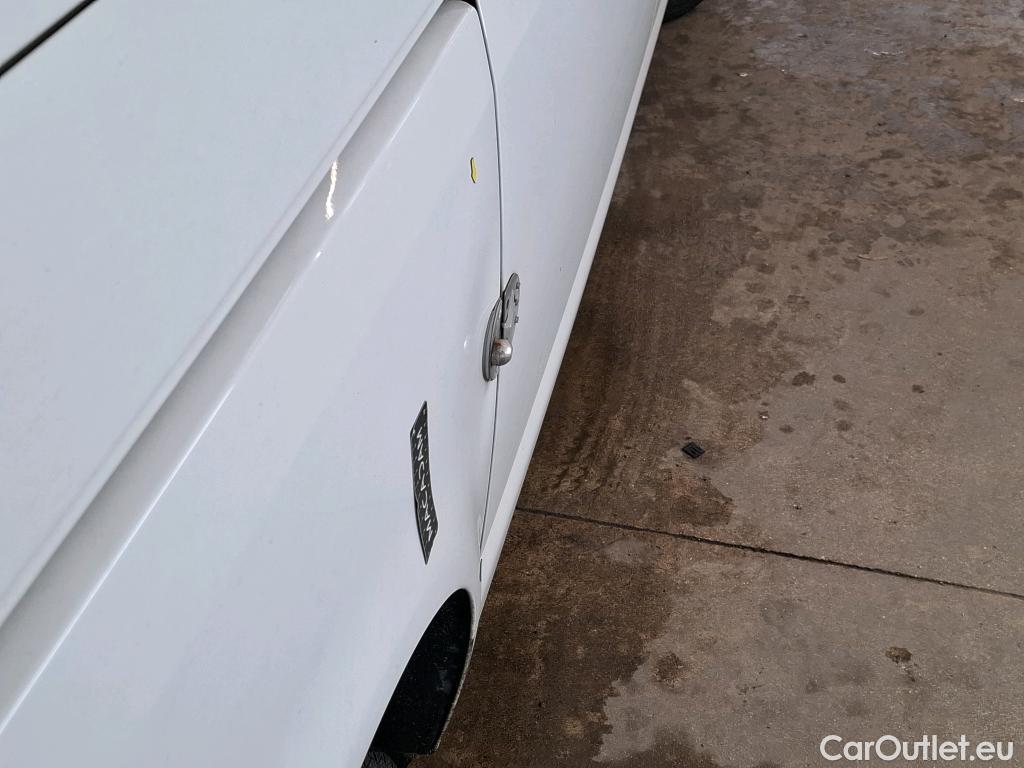  Volkswagen  Transporter VOLKSWAGEN  / 2019 / 4P / Fourgon tôlé 2.0 TDi 110 L1H1 Business #4