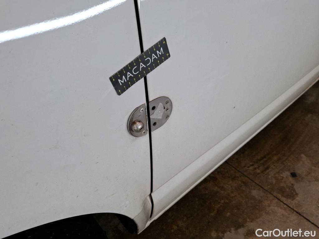  Volkswagen  Transporter VOLKSWAGEN  / 2019 / 4P / Fourgon tôlé 2.0 TDi 110 L1H1 Business #11