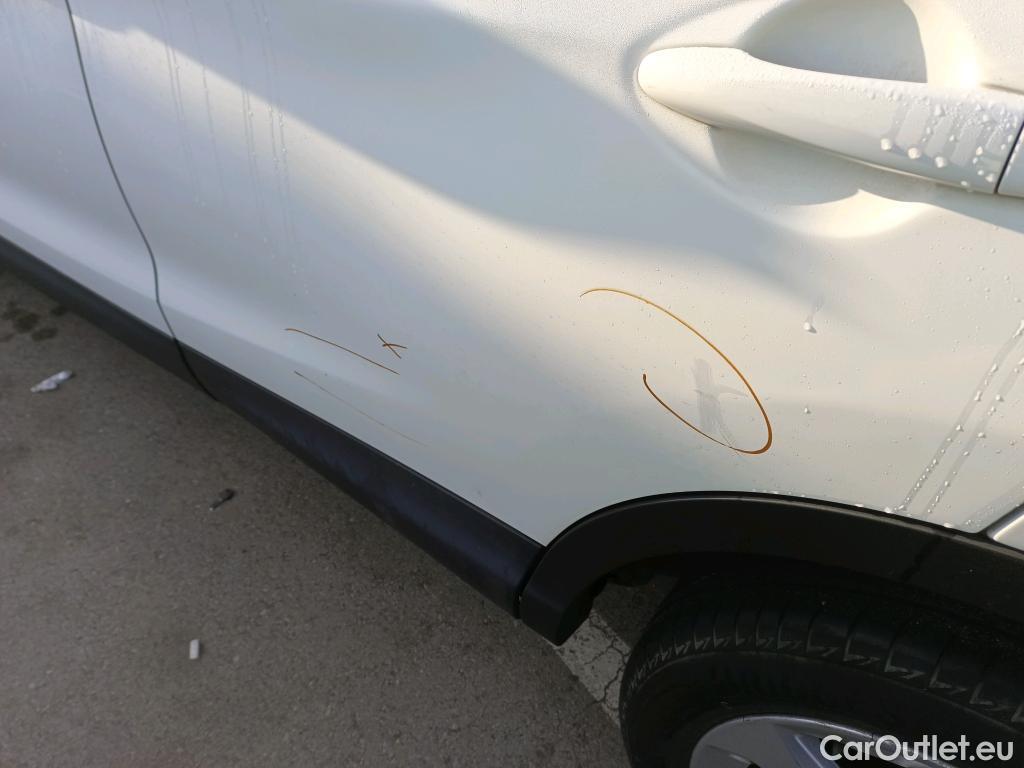  Nissan  Qashqai NISSAN  / 2017 / 5P / todoterreno dCi 85 kW (115 CV) E6D ACENTA #9