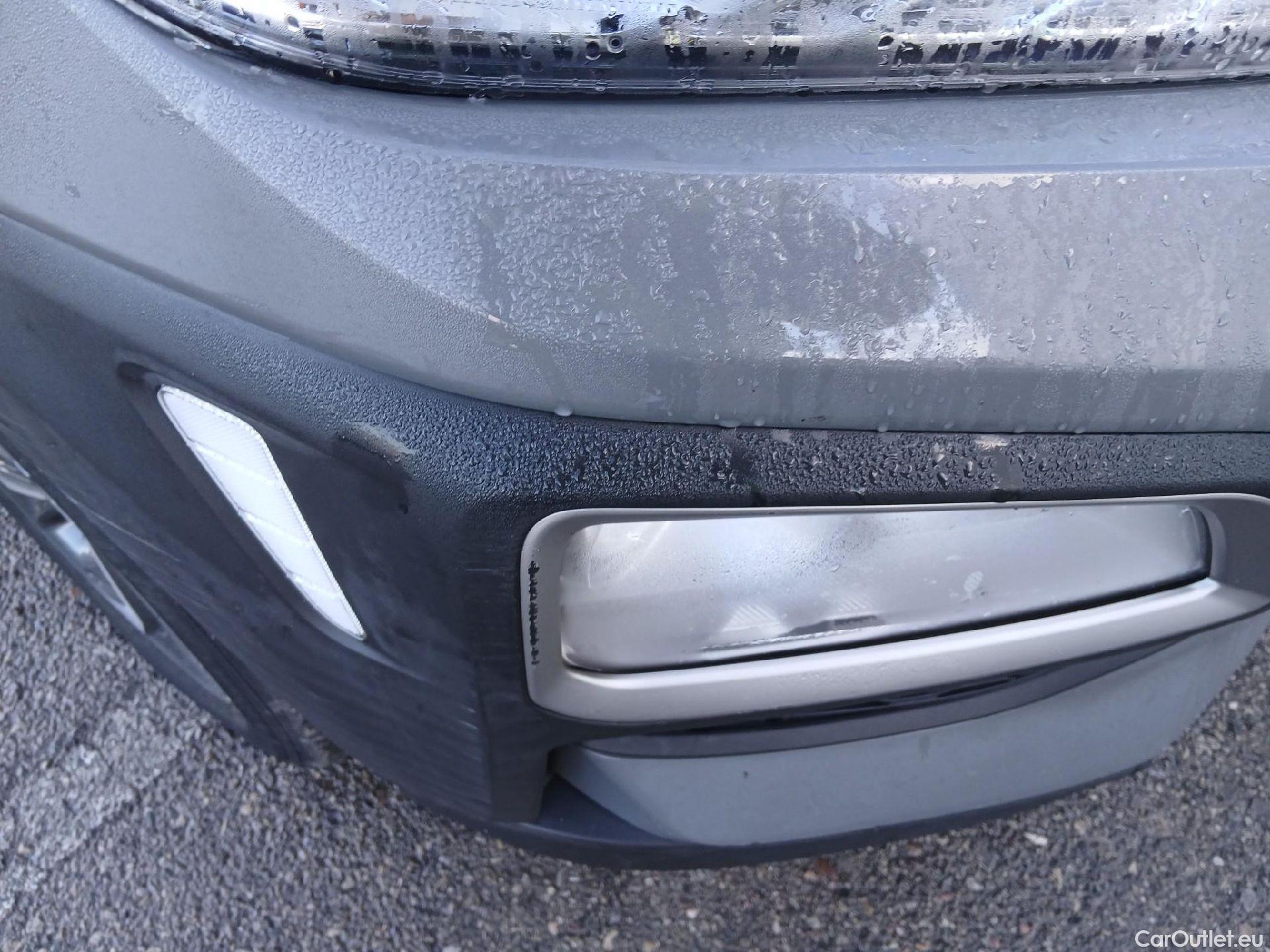  Hyundai  Konna HYUNDAI Kona / 2017 / 5P / todoterreno 1.6 GDI HEV Klass DCT #4